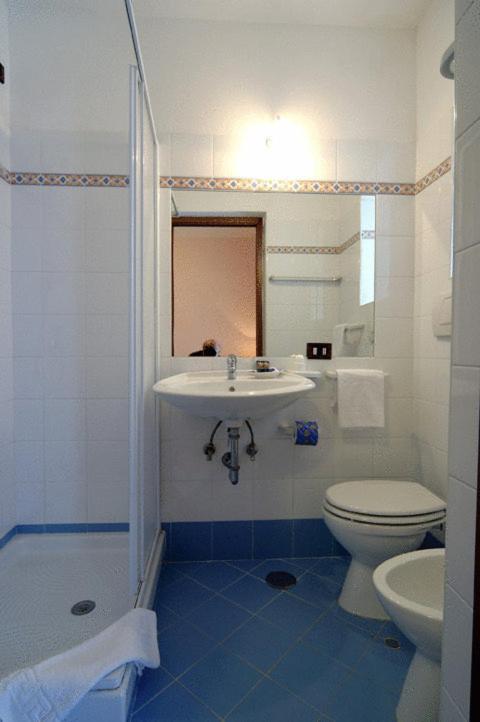 Buone Vacanze Rome Luaran gambar